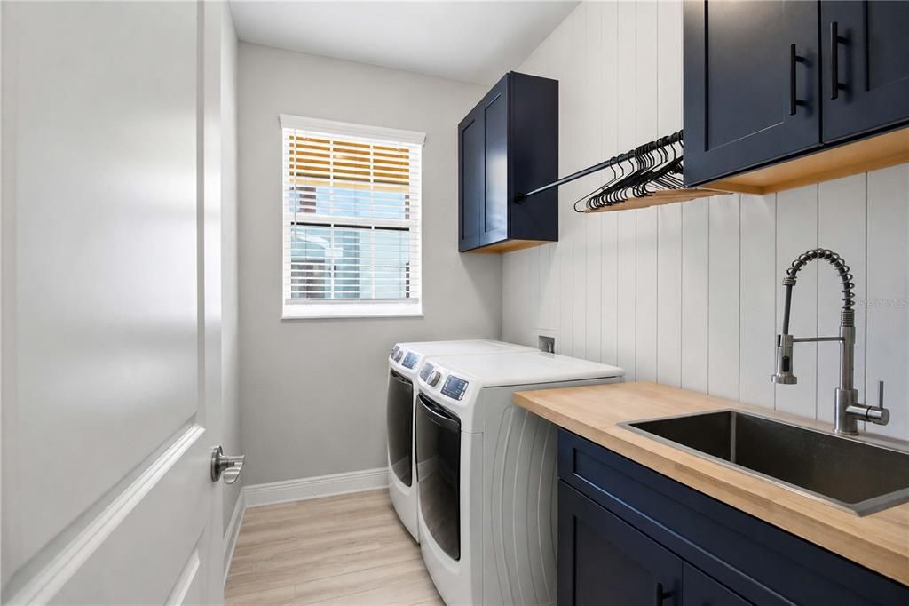 В аренду: $2,850 (3 спален, 2 ванн, 2181 Квадратных фут)