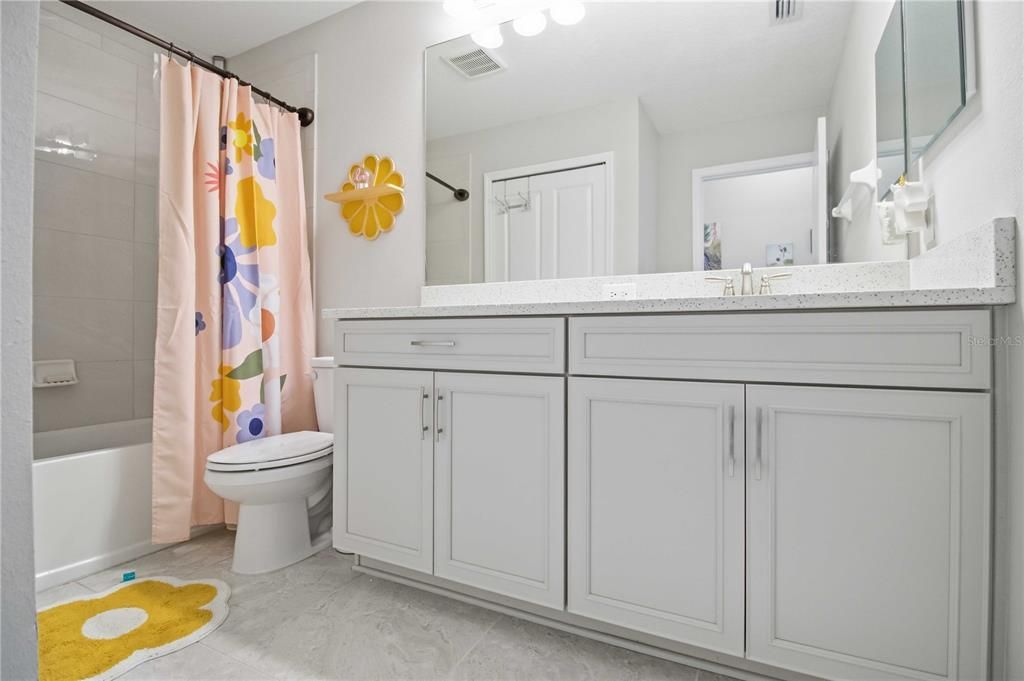 В аренду: $2,850 (3 спален, 2 ванн, 2181 Квадратных фут)