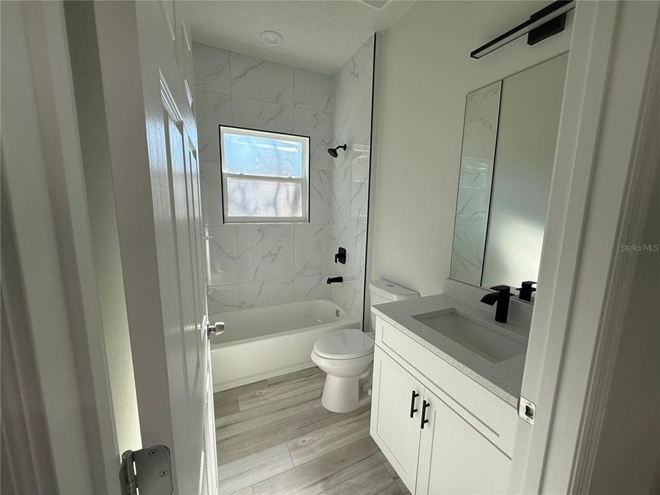 For Rent: $1,950 (3 beds, 2 baths, 1529 Square Feet)