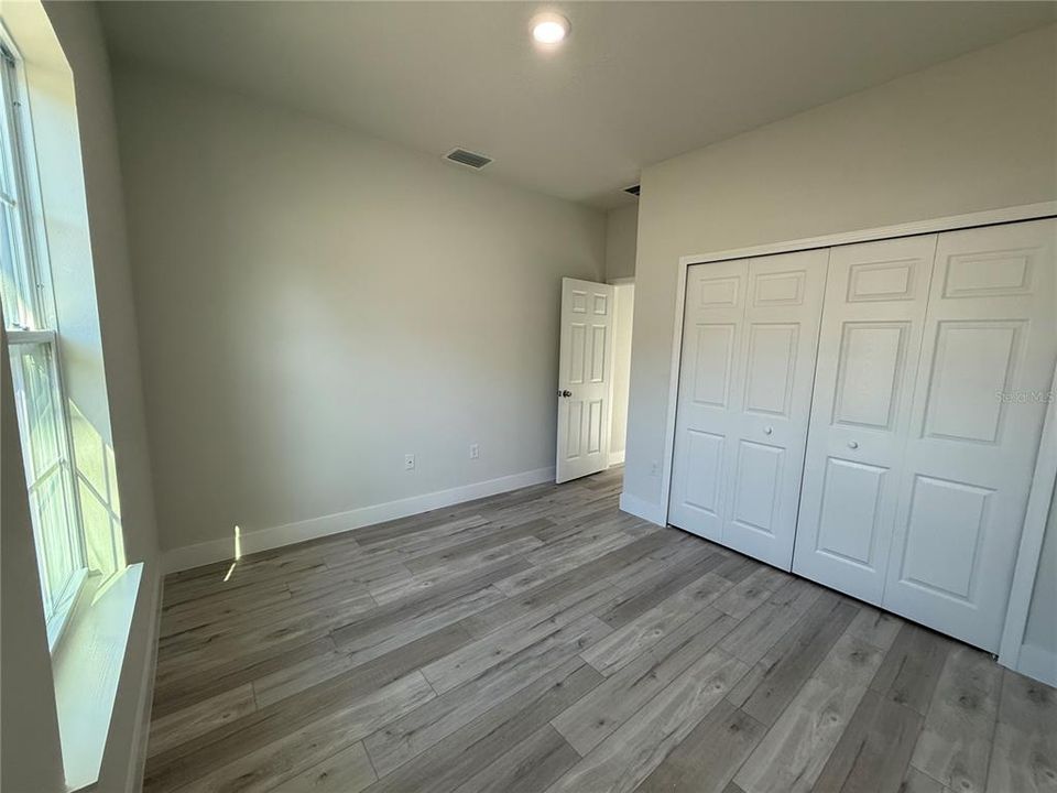 For Rent: $1,950 (3 beds, 2 baths, 1529 Square Feet)