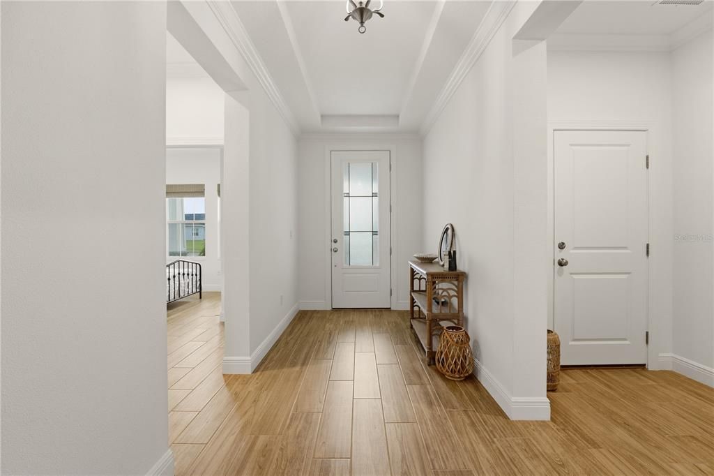 For Sale: $620,000 (4 beds, 3 baths, 2500 Square Feet)