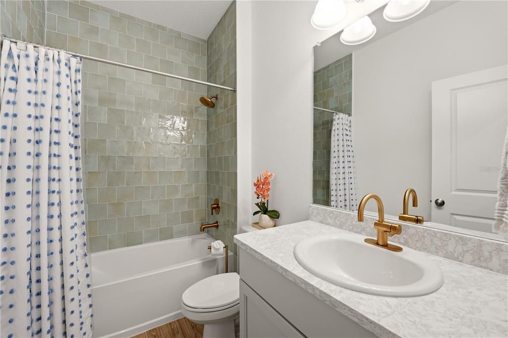 For Sale: $620,000 (4 beds, 3 baths, 2500 Square Feet)