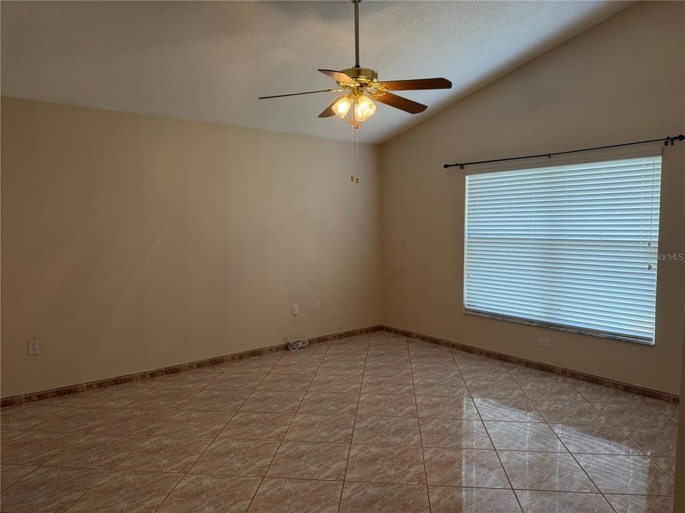 For Sale: $375,000 (4 beds, 2 baths, 2023 Square Feet)