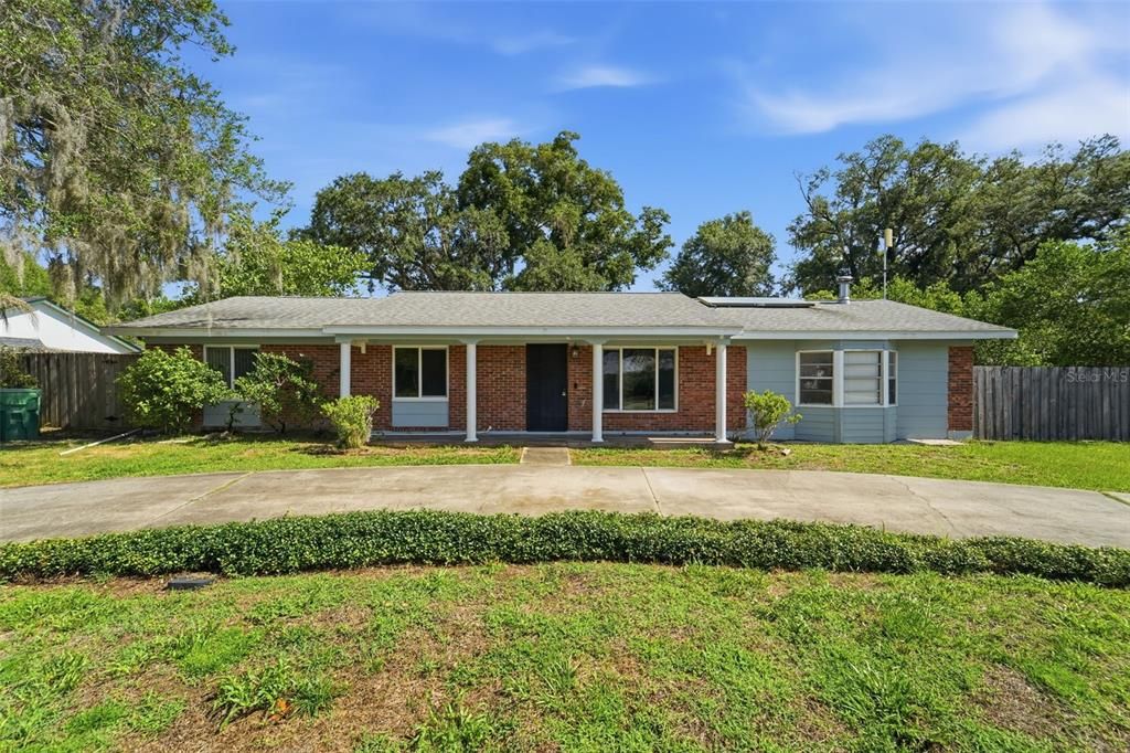 For Sale: $289,000 (3 beds, 1 baths, 1499 Square Feet)