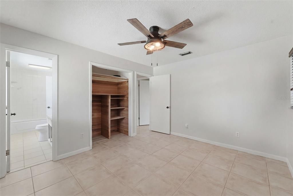 For Sale: $289,000 (3 beds, 1 baths, 1499 Square Feet)
