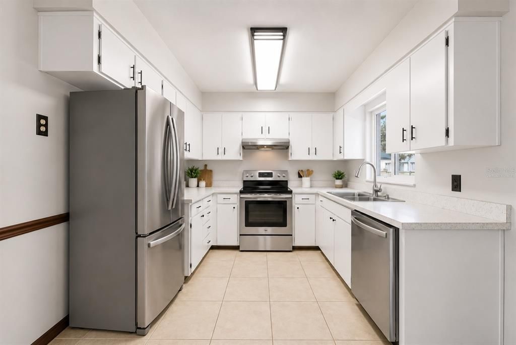 For Sale: $289,000 (3 beds, 1 baths, 1499 Square Feet)