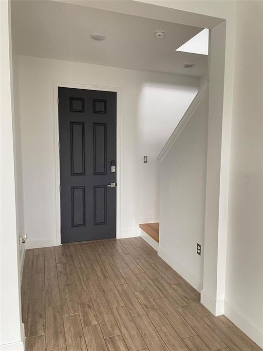 For Rent: $4,200 (5 beds, 3 baths, 3277 Square Feet)