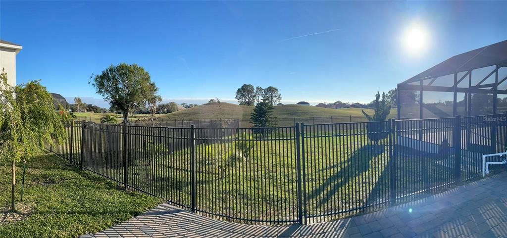 For Rent: $4,200 (5 beds, 3 baths, 3277 Square Feet)