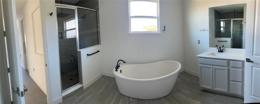 For Rent: $4,200 (5 beds, 3 baths, 3277 Square Feet)