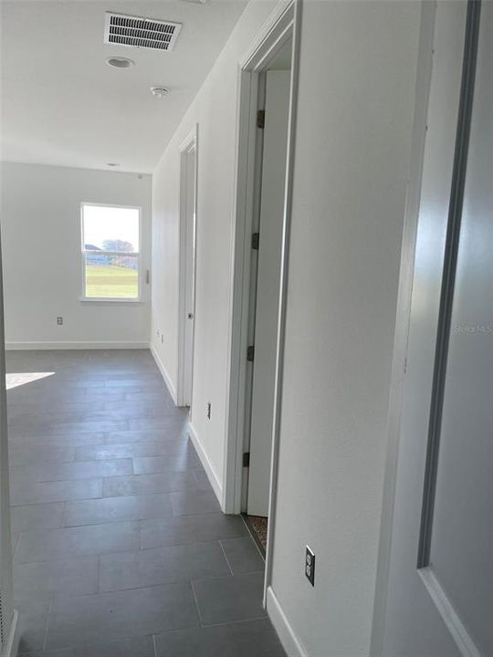 For Rent: $4,200 (5 beds, 3 baths, 3277 Square Feet)