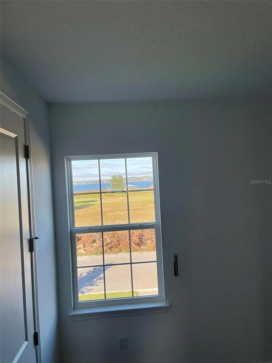 For Rent: $4,200 (5 beds, 3 baths, 3277 Square Feet)