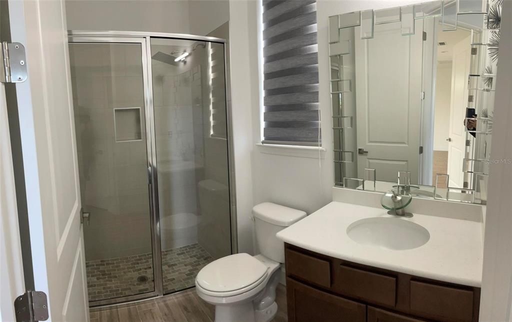For Rent: $4,200 (5 beds, 3 baths, 3277 Square Feet)