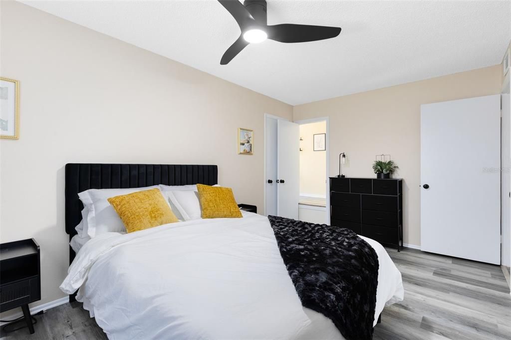 For Sale: $639,900 (5 beds, 0 baths, 2472 Square Feet)
