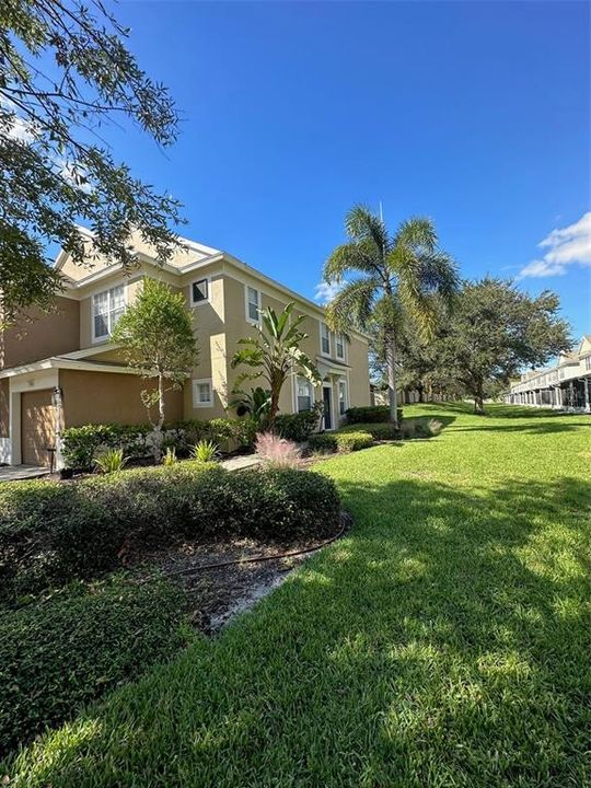For Rent: $2,175 (3 beds, 2 baths, 1596 Square Feet)