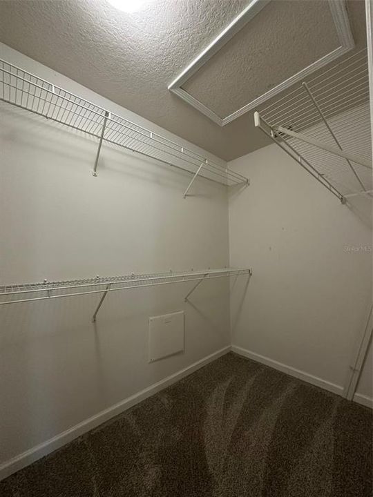 For Rent: $2,175 (3 beds, 2 baths, 1596 Square Feet)