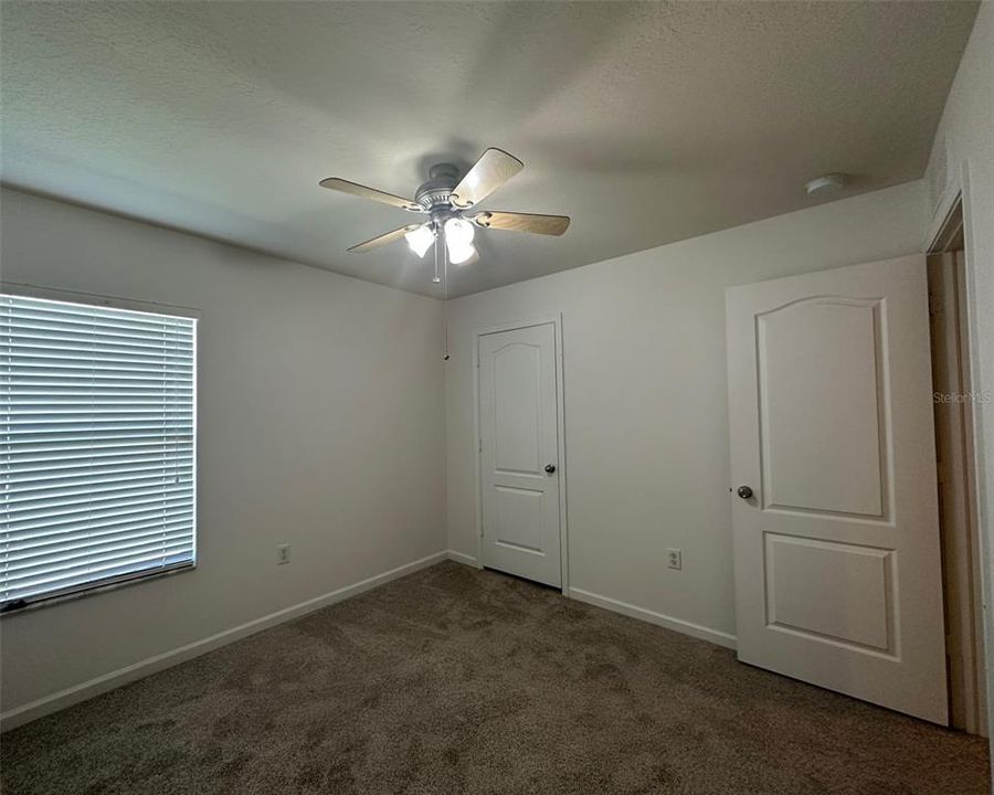 For Rent: $2,175 (3 beds, 2 baths, 1596 Square Feet)