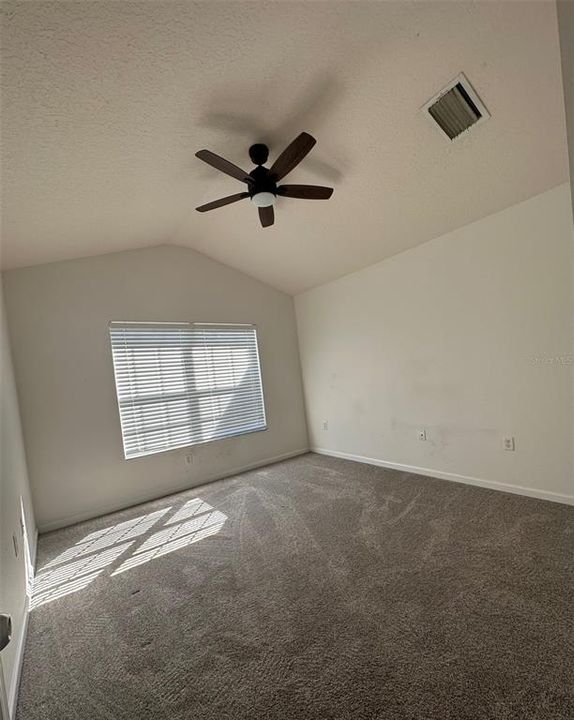 For Rent: $2,175 (3 beds, 2 baths, 1596 Square Feet)