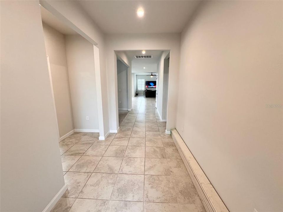 For Sale: $375,500 (3 beds, 2 baths, 2023 Square Feet)
