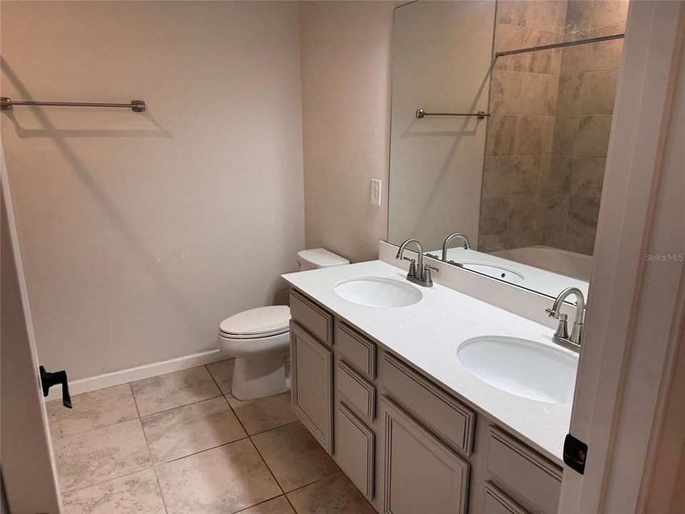 For Sale: $375,500 (3 beds, 2 baths, 2023 Square Feet)