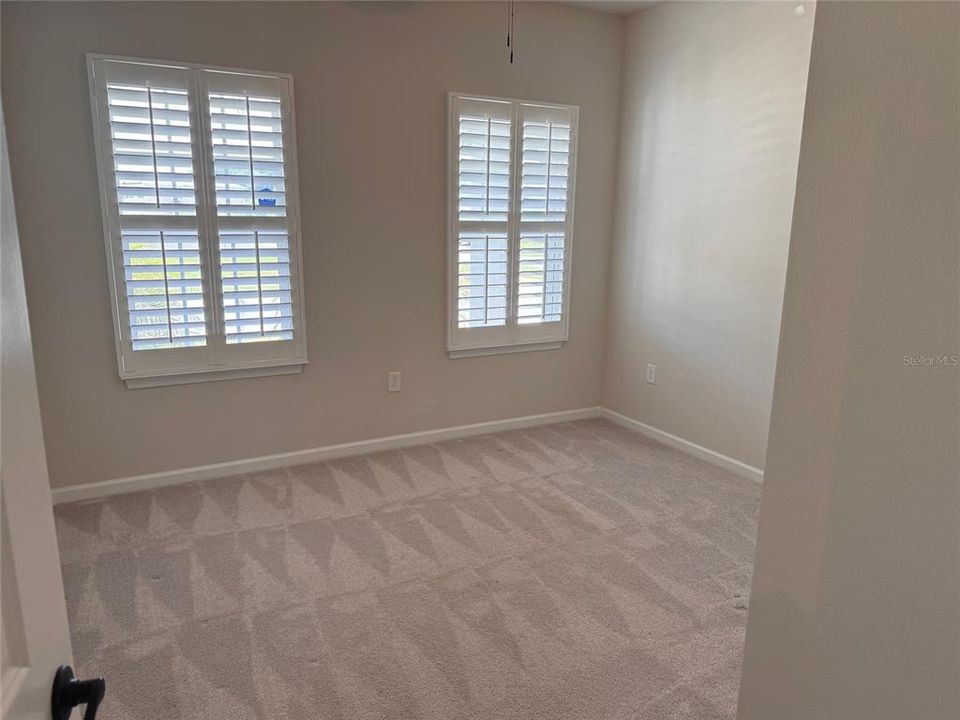 For Sale: $375,500 (3 beds, 2 baths, 2023 Square Feet)