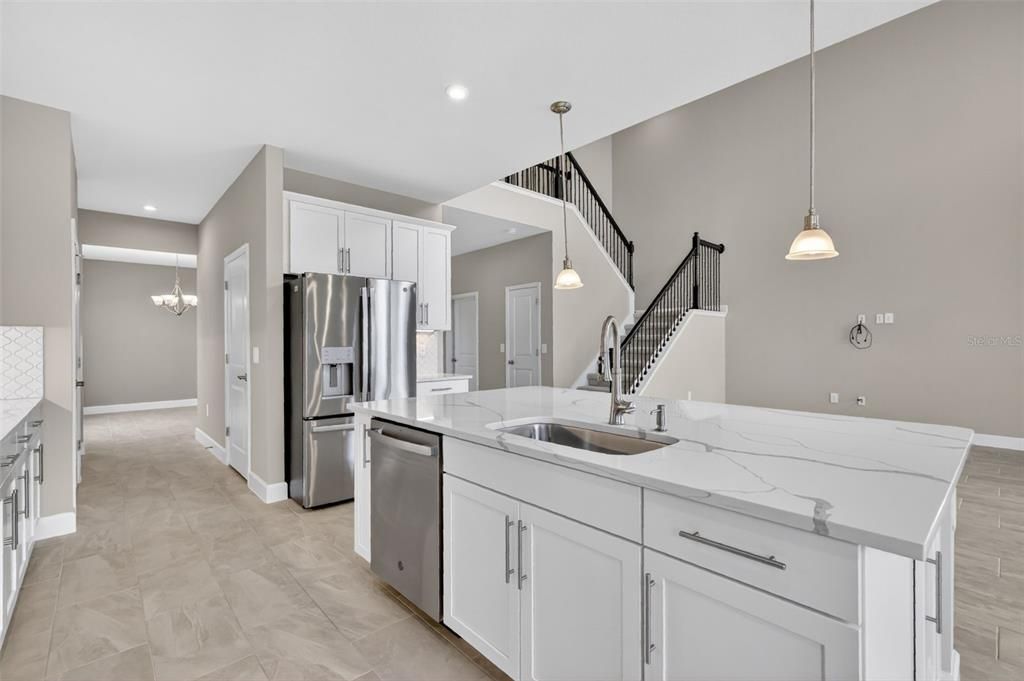 For Sale: $624,900 (4 beds, 3 baths, 3749 Square Feet)