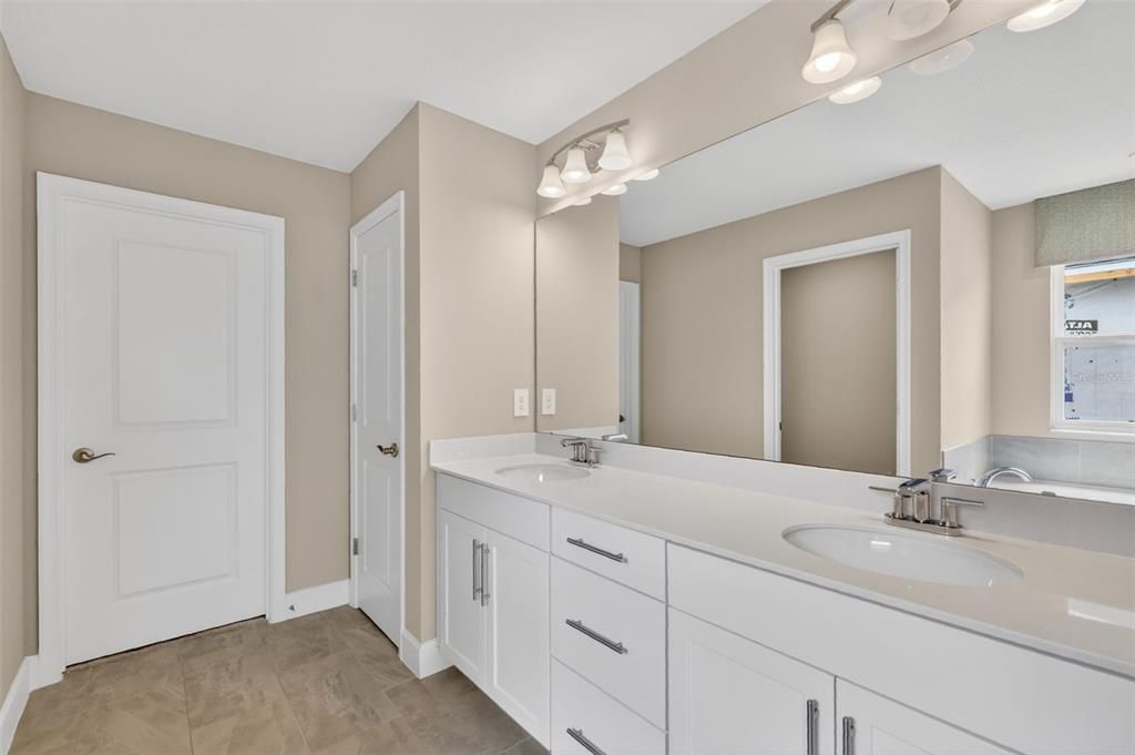 For Sale: $624,900 (4 beds, 3 baths, 3749 Square Feet)