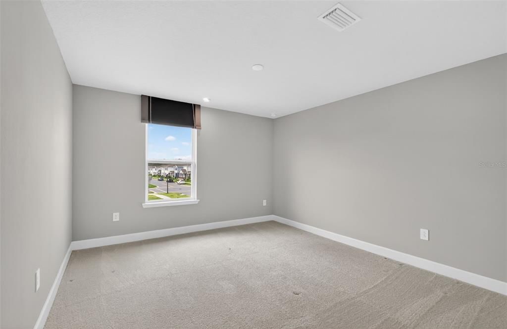 For Sale: $624,900 (4 beds, 3 baths, 3749 Square Feet)