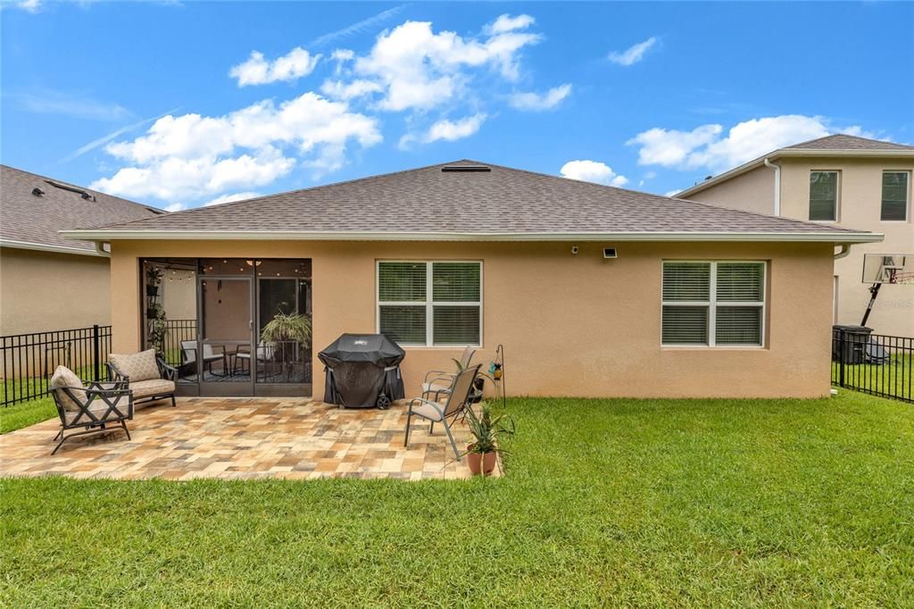 For Sale: $387,000 (4 beds, 2 baths, 1836 Square Feet)