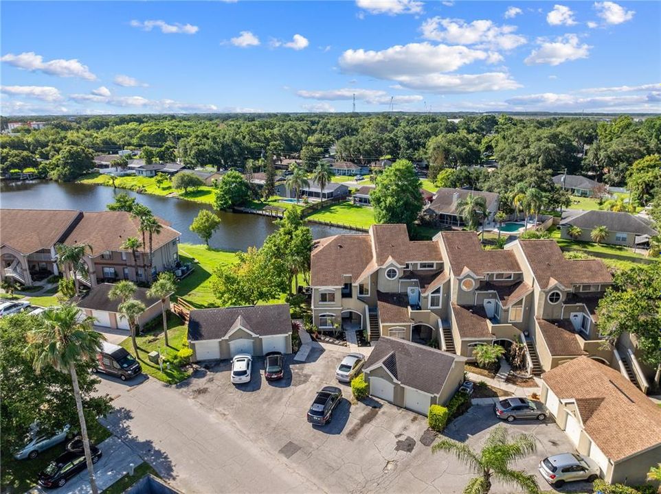 На продажу: $239,000 (2 спален, 2 ванн, 999 Квадратных фут)