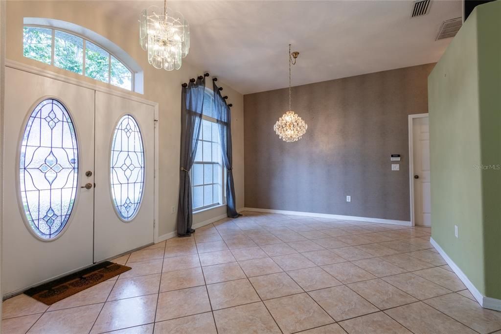 For Sale: $620,000 (3 beds, 2 baths, 2120 Square Feet)