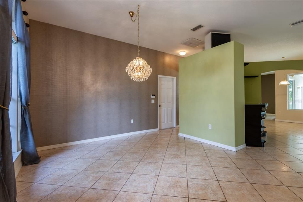 For Sale: $620,000 (3 beds, 2 baths, 2120 Square Feet)