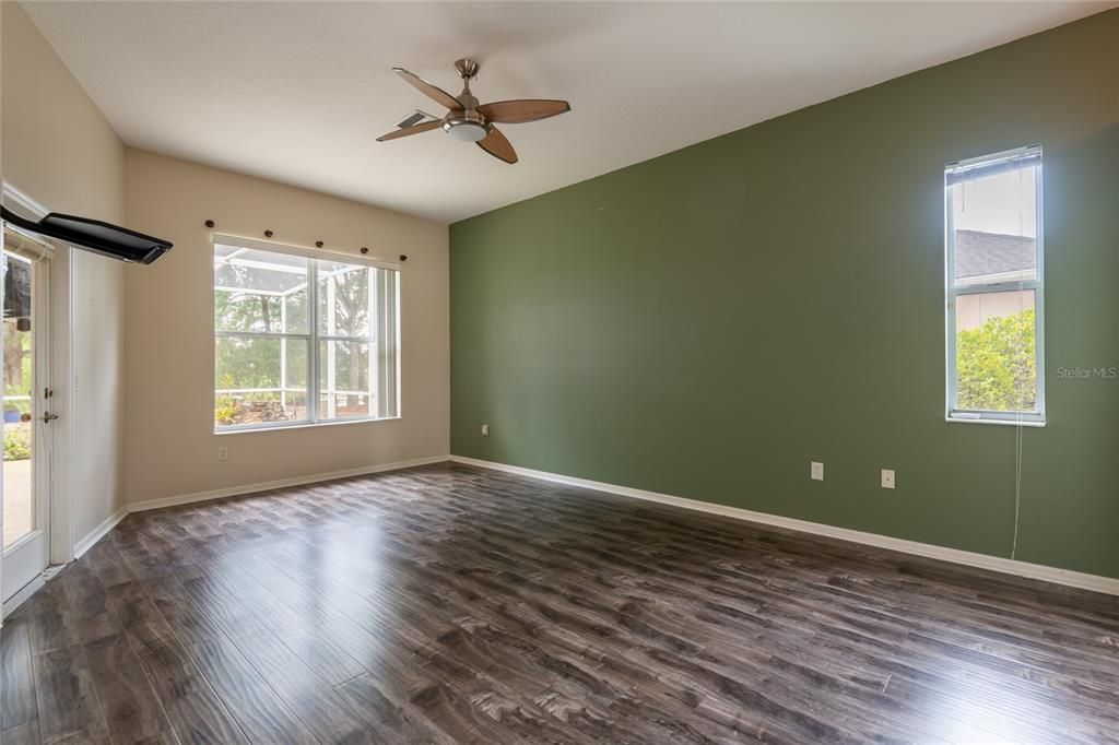 For Sale: $620,000 (3 beds, 2 baths, 2120 Square Feet)