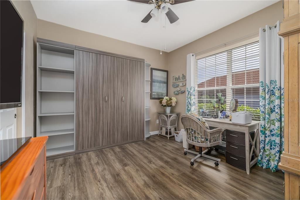 For Sale: $389,000 (3 beds, 2 baths, 1961 Square Feet)