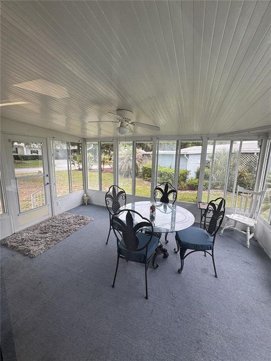 For Sale: $165,000 (2 beds, 2 baths, 1638 Square Feet)