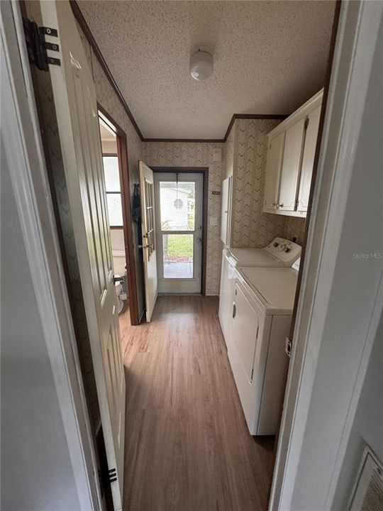 For Sale: $165,000 (2 beds, 2 baths, 1638 Square Feet)