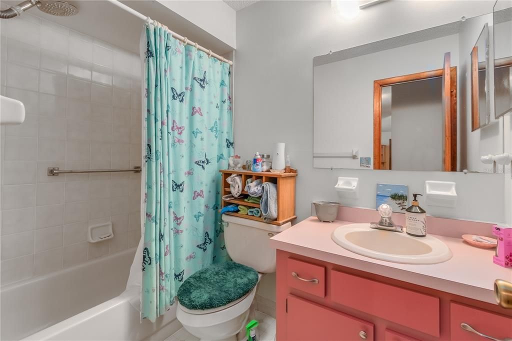 En Venta: $175,000 (2 camas, 2 baños, 1196 Pies cuadrados)