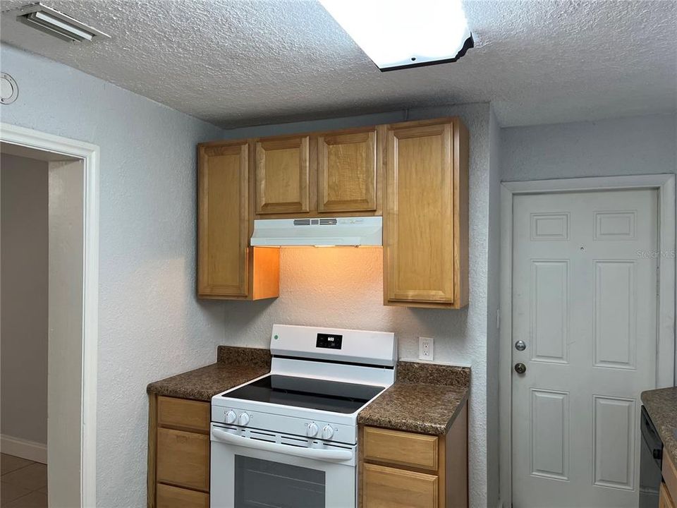 For Sale: $539,000 (2 beds, 0 baths, 1300 Square Feet)