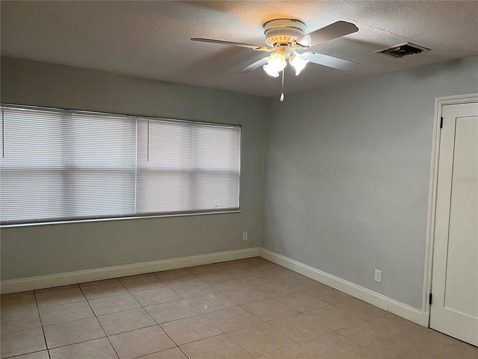 For Sale: $539,000 (2 beds, 0 baths, 1300 Square Feet)