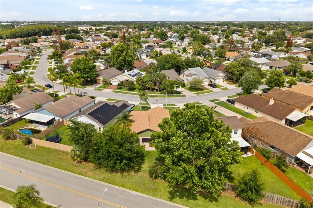 For Rent: $2,700 (3 beds, 2 baths, 1365 Square Feet)