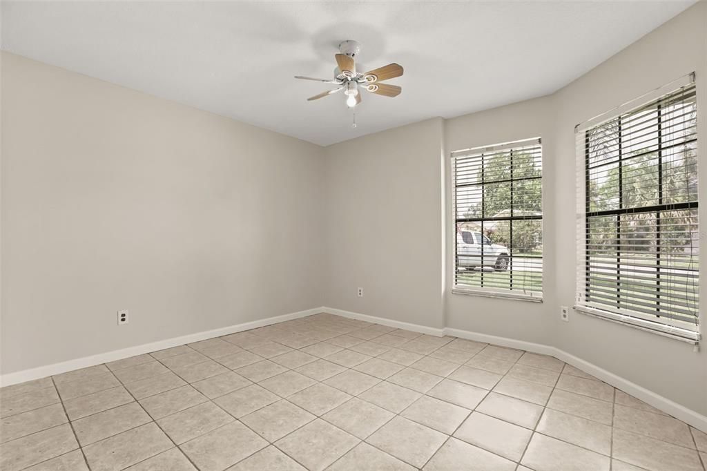 For Rent: $2,700 (3 beds, 2 baths, 1365 Square Feet)