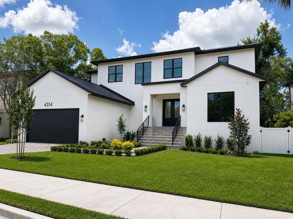 For Sale: $2,099,927 (5 beds, 5 baths, 4406 Square Feet)