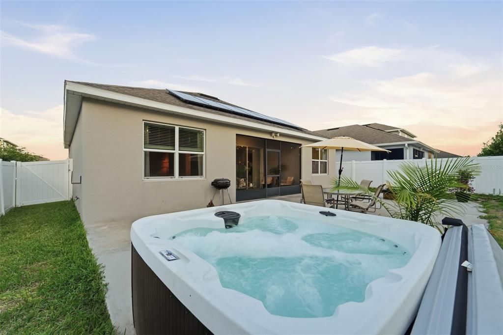 For Sale: $410,000 (3 beds, 2 baths, 1535 Square Feet)