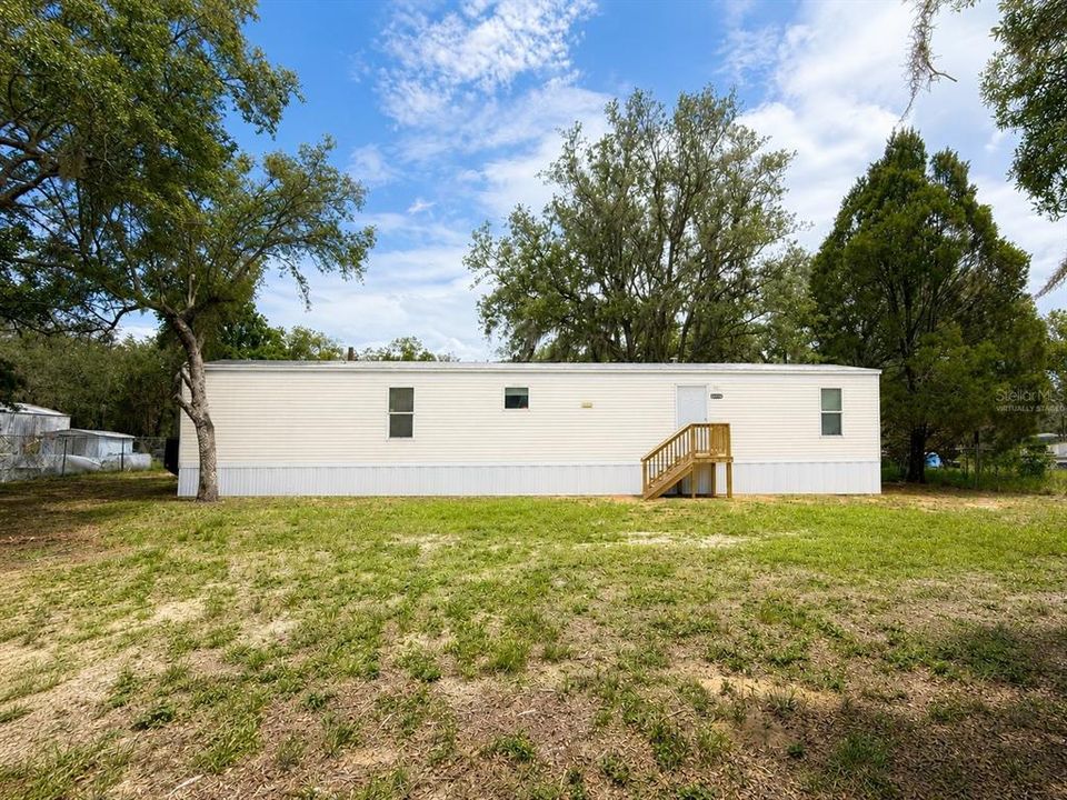 For Sale: $169,900 (3 beds, 2 baths, 925 Square Feet)