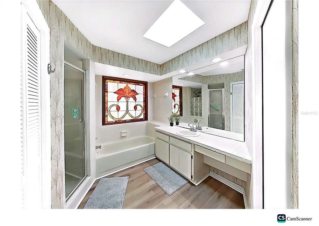 На продажу: $409,900 (3 спален, 2 ванн, 1843 Квадратных фут)