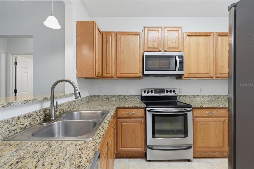 For Sale: $335,000 (3 beds, 2 baths, 1432 Square Feet)