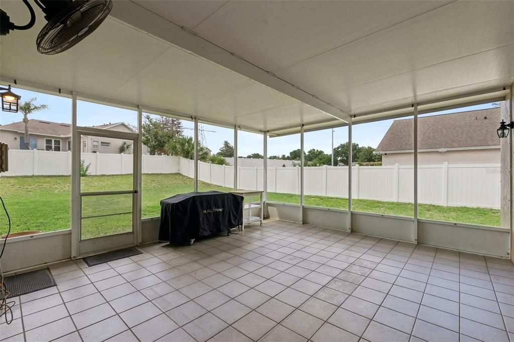 For Sale: $425,000 (3 beds, 2 baths, 1794 Square Feet)