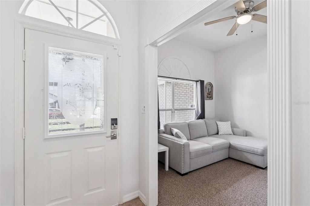 For Sale: $425,000 (3 beds, 2 baths, 1794 Square Feet)
