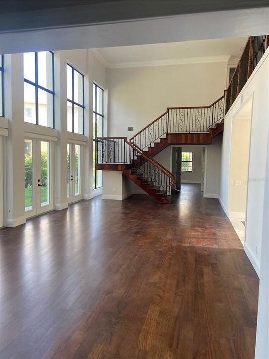 For Sale: $3,500,000 (6 beds, 6 baths, 5777 Square Feet)