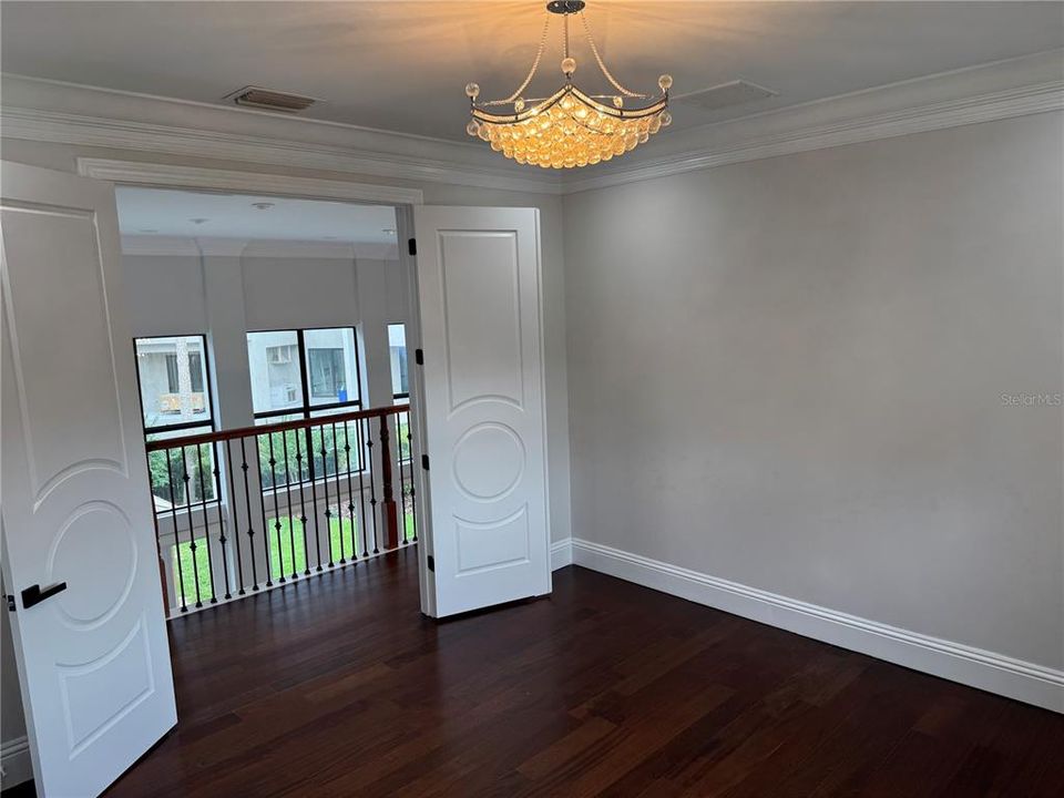 For Sale: $3,500,000 (6 beds, 6 baths, 5777 Square Feet)