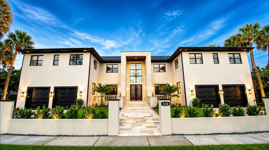 For Sale: $3,500,000 (6 beds, 6 baths, 5777 Square Feet)